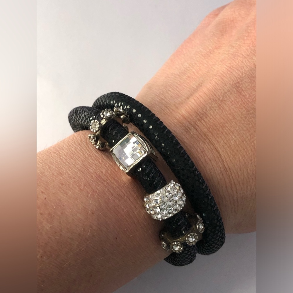 Brighton Wrap Bracelet Black Crystal Charms Magnetic Closure